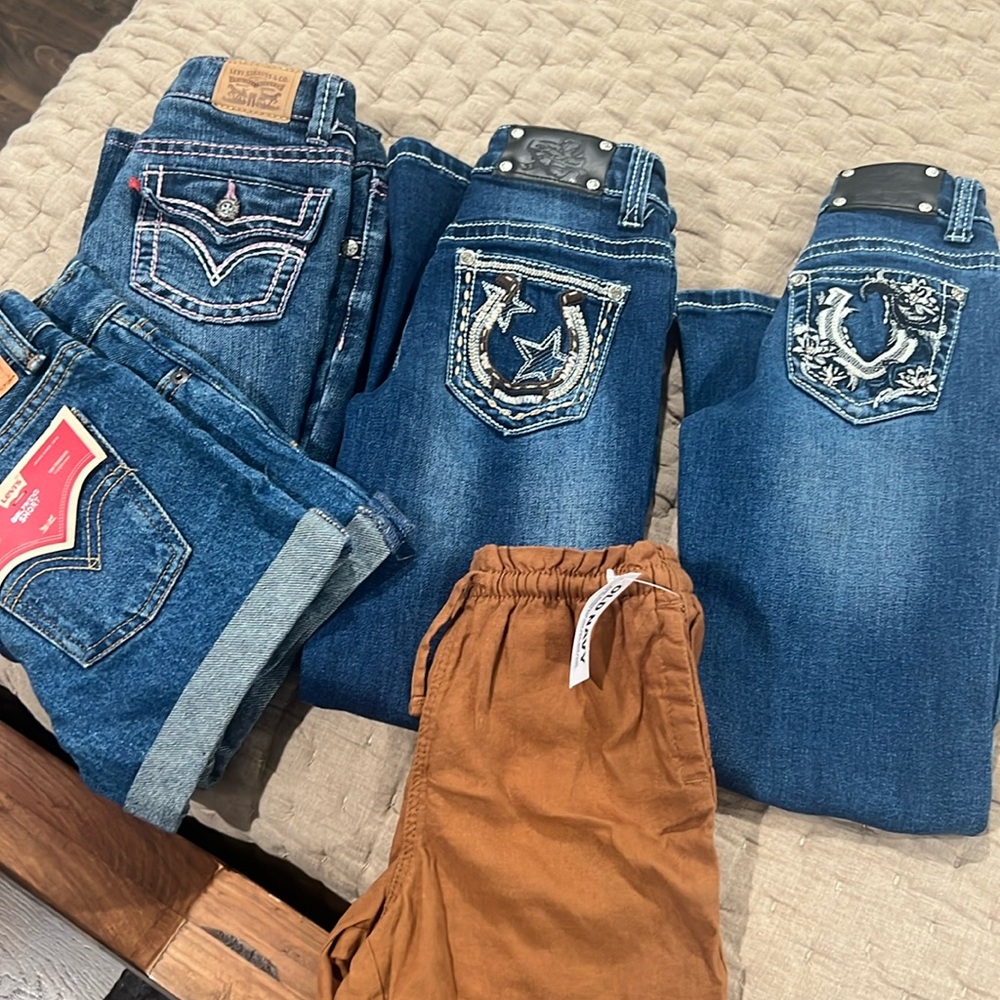 Girls bundle of jeans and shorts!